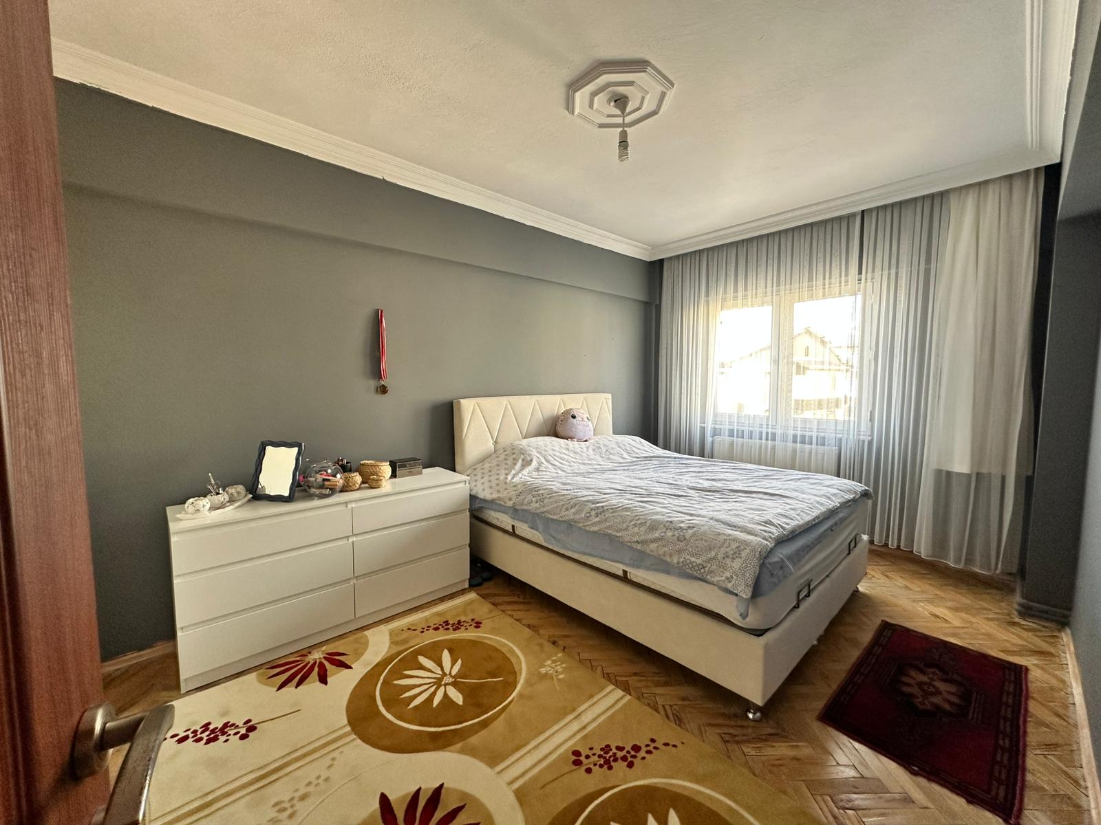 BUHARA CADDESİ ÜZERİNDE GENİŞ VE AYDINLIK SATILIK 3+1 fotoğraf 12