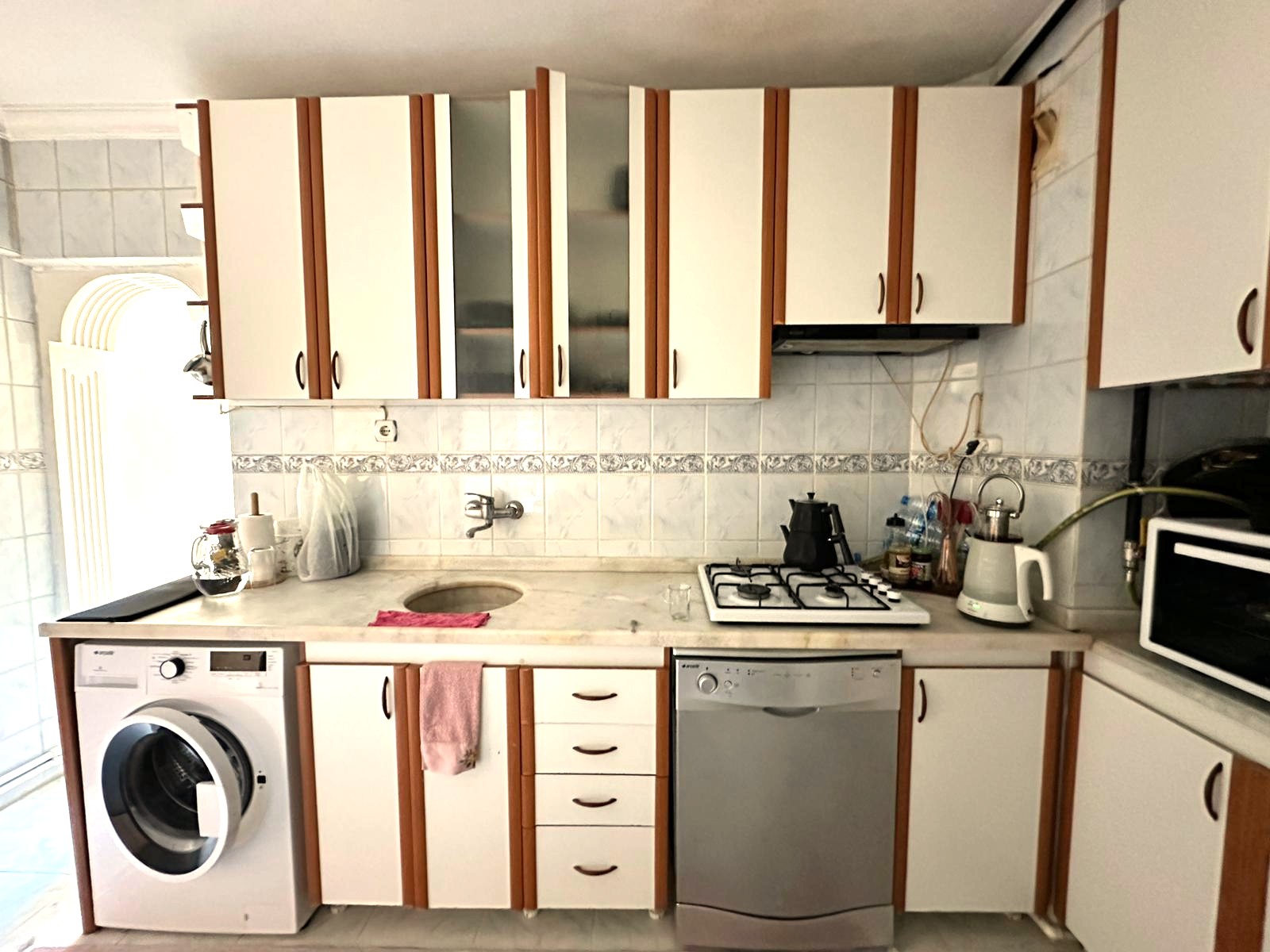 BUHARA CADDESİ ÜZERİNDE GENİŞ VE AYDINLIK SATILIK 3+1 fotoğraf 7
