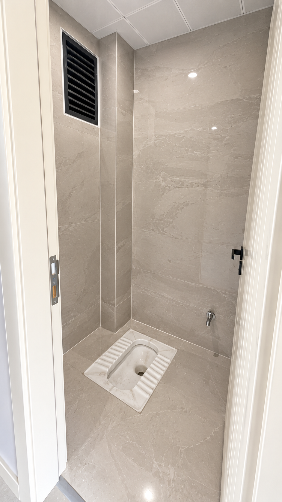 YENİKENT'DE YENİ BİNADA MODERN MUTFAKLI BALKONLU FIRSAT DAİRE fotoğraf 5