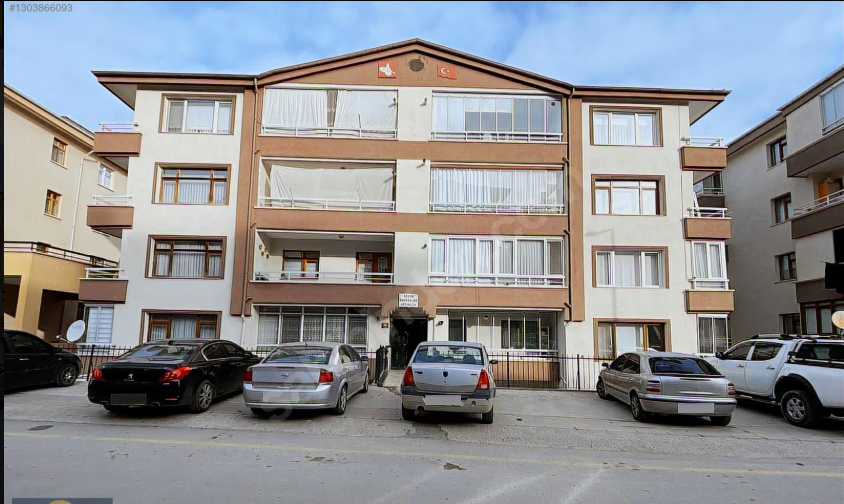 Gölbaşı Şafak Mh. Önü Açık Göl Manzaralı 3+1 Kiralık Daire