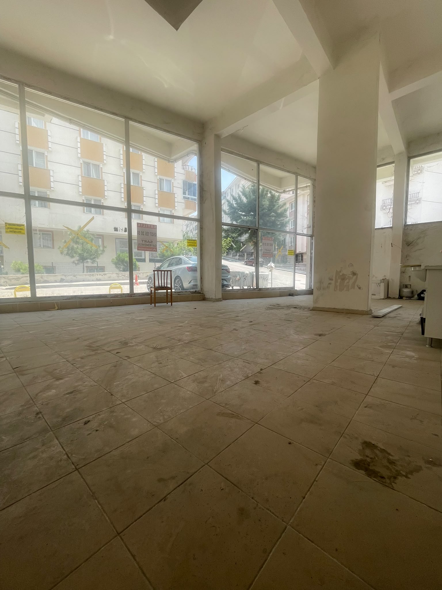 Etimesgut Topçu'da Ana Caddeye Yakın 65 m² Satılık Dükkan fotoğraf 14