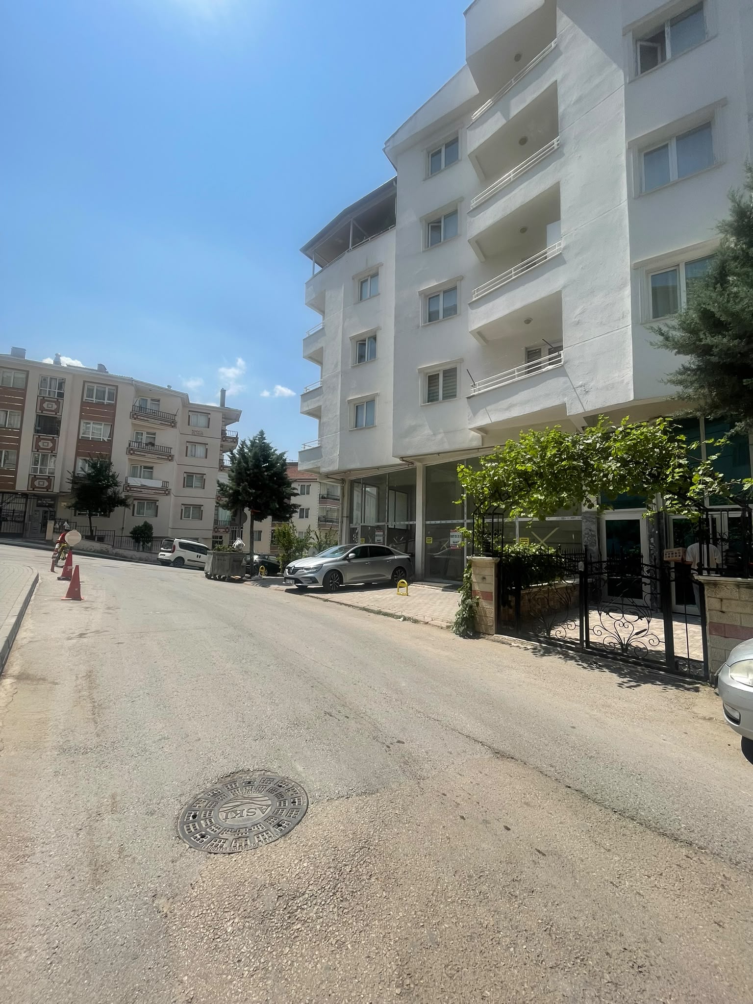 Etimesgut Topçu'da Ana Caddeye Yakın 65 m² Satılık Dükkan fotoğraf 9